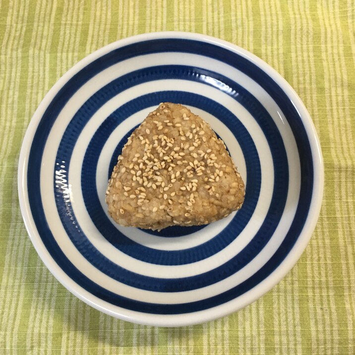 レンジで簡単!オートミールのおにぎり 焼肉のタレ味
